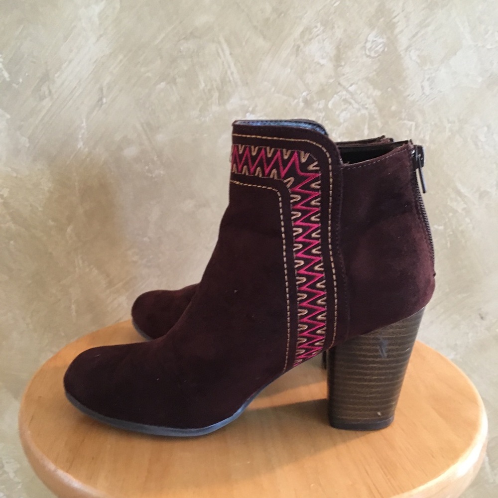 Qupid Ankle Boots